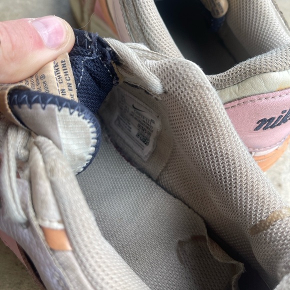 Nike Air Force 1 - Picture 5 of 7